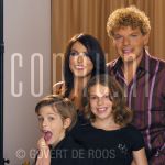 20-11-2004 Heleen van Royen and Ton van Royen and children at home in Almere, The Netherlands. By order of Pulse Magazine.

[keywords]Posed, Eyecontact, Half Length, Writer, TV Presentator[/keywords]